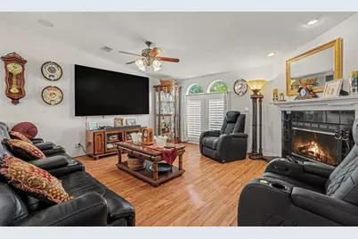 14269 Rialto Avenue, Brooksville, FL 34613 - Photo 11