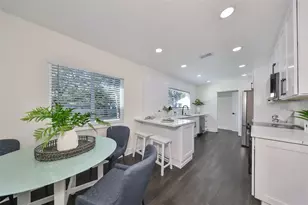 1846 3rd St S, Saint Petersburg, FL 33705 - Photo 17