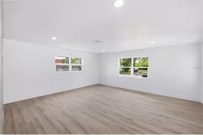 505 Papaya Drive, Tampa, FL 33619 - Photo 7