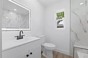 505 Papaya Dr, Tampa, FL 33619 - Photo 19