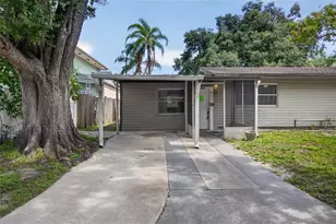 3615 W Rogers Ave, Tampa, FL 33611 - Photo 1