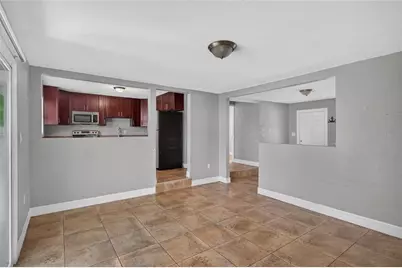 3615 W Rogers Avenue, Tampa, FL 33611 - Photo 9