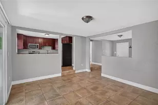 3615 W Rogers Ave, Tampa, FL 33611 - Photo 9