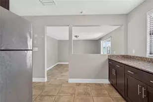 3615 W Rogers Ave, Tampa, FL 33611 - Photo 13
