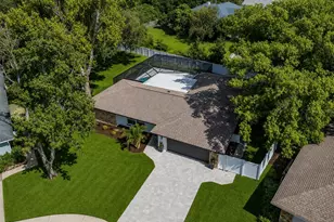 1967 Castille Dr, Dunedin, FL 34698 - Photo 5