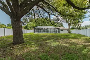 1967 Castille Dr, Dunedin, FL 34698 - Photo 5
