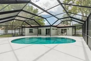 1967 Castille Dr, Dunedin, FL 34698 - Photo 37
