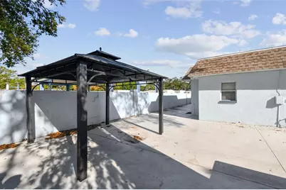 12252 Eldon Drive, Largo, FL 33774 - Photo 7