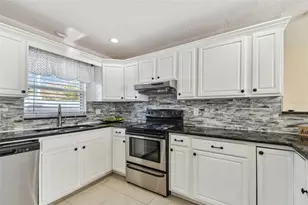 12252 Eldon Dr, Largo, FL 33774 - Photo 27
