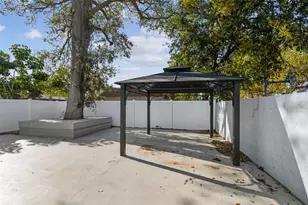 12252 Eldon Dr, Largo, FL 33774 - Photo 73