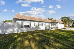 12252 Eldon Dr, Largo, FL 33774 - Photo 13