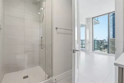 275 1st Ave S #1008, Saint Petersburg, FL 33701 - Photo 41