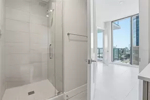 275 1st Ave S, Saint Petersburg, FL 33701 - Photo 41