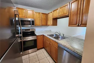 39132 Co Rd 54, Zephyrhills, FL 33542 - Photo 3