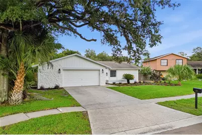 724 Isleton Drive, Brandon, FL 33511 - Photo 3