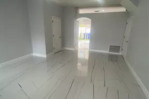 10103 Belleville Pl, Tampa, FL 33624 - Photo 3