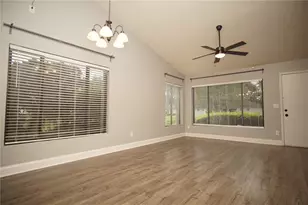 7807 Amberlea Ct, Tampa, FL 33637 - Photo 3