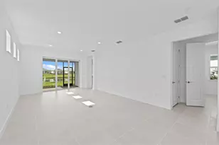 29028 Coral Harbour Dr, Englewood, FL 34223 - Photo 13