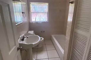 3008 W Main St, Tampa, FL 33607 - Photo 7