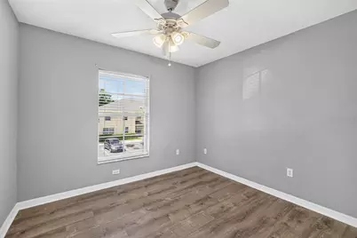 37602 Aaralyn Rd, Zephyrhills, FL 33542 - Photo 29
