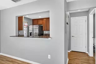 37602 Aaralyn Rd, Zephyrhills, FL 33542 - Photo 15