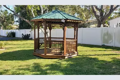 5925 Terrace Park Drive N #111, Saint Petersburg, FL 33709 - Photo 21