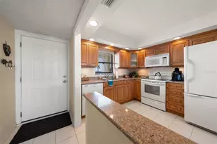 1230 Gulf Blvd, Clearwater Beach, FL 33767 - Photo 3