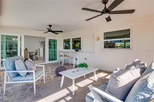 1985 Michigan Ave NE, Saint Petersburg, FL 33703 - Photo 25