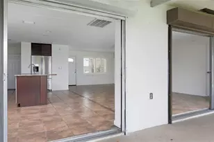 6575 Green Valley Dr, Seminole, FL 33777 - Photo 13