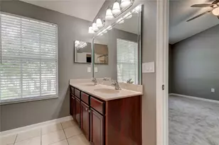 10003 Bradwell Pl, Tampa, FL 33626 - Photo 23