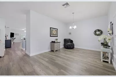 2814 Maple Brook Loop, Lutz, FL 33558 - Photo 3