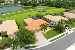 12709 Penguin Dr, Bradenton, FL 34212 - Photo 5