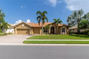 12709 Penguin Dr, Bradenton, FL 34212 - Photo 1