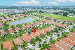 16817 Whisper Elm St, Wimauma, FL 33598 - Photo 3