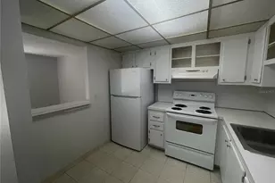 1802 Bedford Terrace, Sun City Center, FL 33573 - Photo 7