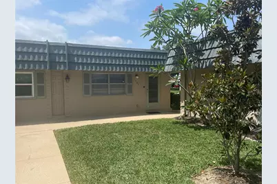 1802 Bedford Terrace #191, Sun City Center, FL 33573 - Photo 3