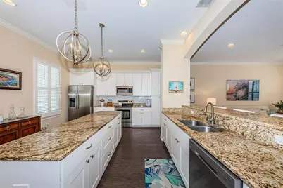7010 Grevilla Avenue S, South Pasadena, FL 33707 - Photo 21