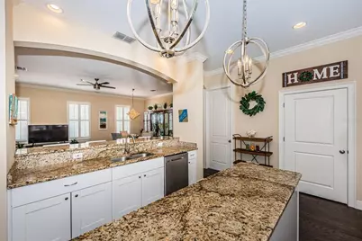 7010 Grevilla Avenue S, South Pasadena, FL 33707 - Photo 23