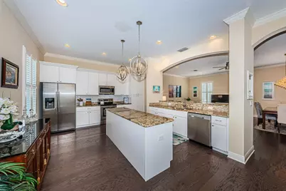 7010 Grevilla Avenue S, South Pasadena, FL 33707 - Photo 19