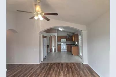 31125 Hannigan Place, Wesley Chapel, FL 33543 - Photo 3