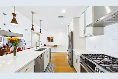 199 Dali Boulevard #1106, Saint Petersburg, FL 33701 - Photo 11