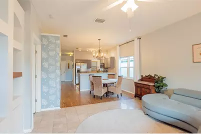 7603 Devonbridge Garden Way, Apollo Beach, FL 33572 - Photo 13