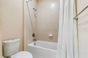 2304 Oakley Green Dr, Sun City Center, FL 33573 - Photo 67