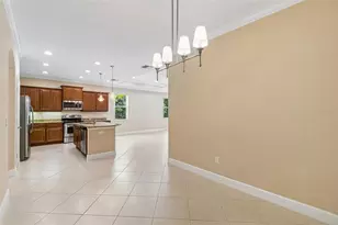 2304 Oakley Green Dr, Sun City Center, FL 33573 - Photo 43