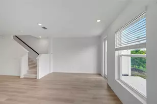 6416 Jensen Vw Ave, Apollo Beach, FL 33572 - Photo 9