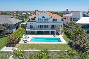 1800 Gulf Blvd, Belleair Beach, FL 33786 - Photo 5