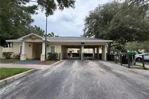18593 Bridle Club Dr, Tampa, FL 33647 - Photo 47