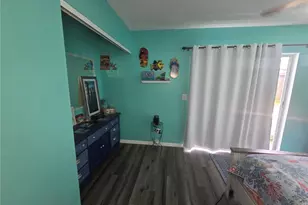 9272 51st St N, Pinellas Park, FL 33782 - Photo 9
