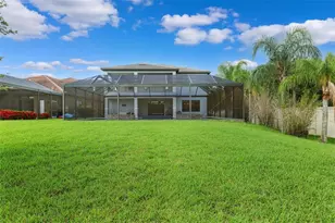 5167 Lakecastle Dr, Tampa, FL 33624 - Photo 45