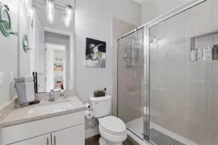 5167 Lakecastle Dr, Tampa, FL 33624 - Photo 21